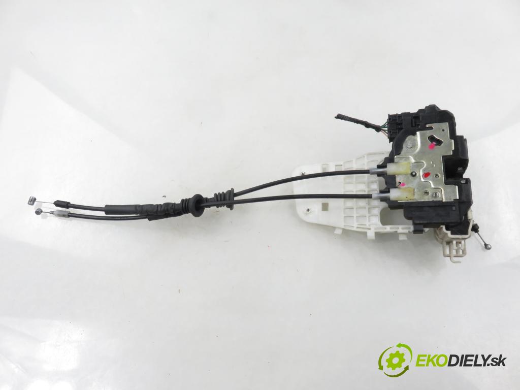 HYUNDAI i30 (FD) HB 2008 85,00 1.6 CRDi - D4FB 1582,00 zámok 813102L020