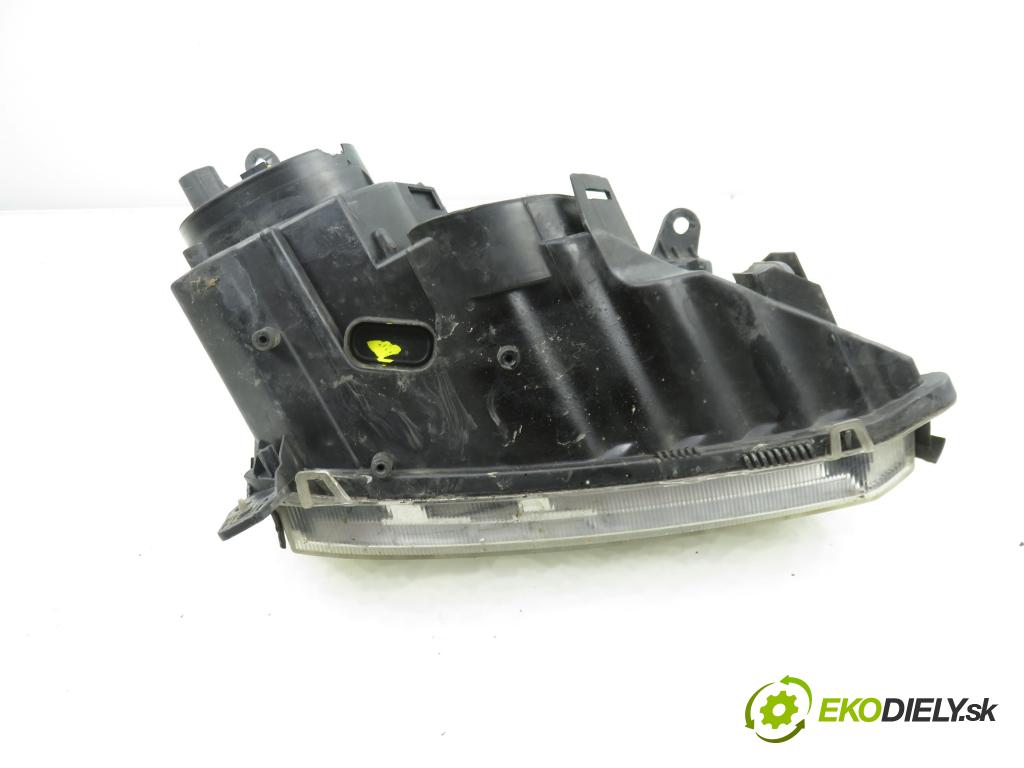 OPEL VECTRA C Kombi (Z02) KOMBI 2004 110,00 1.9 CDTI - Z 19 DTH 1910,00 Svetlo LP