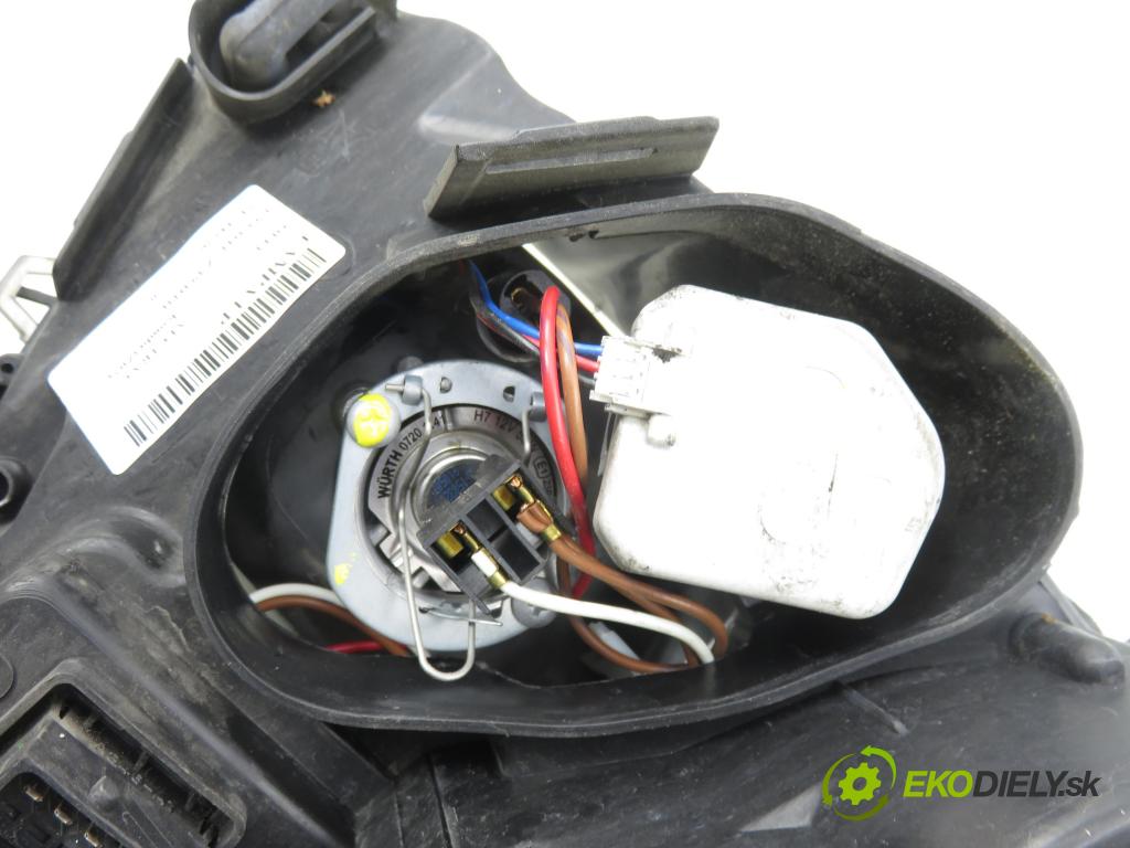 OPEL VECTRA C Kombi (Z02) KOMBI 2004 110,00 1.9 CDTI - Z 19 DTH 1910,00 Svetlo LP