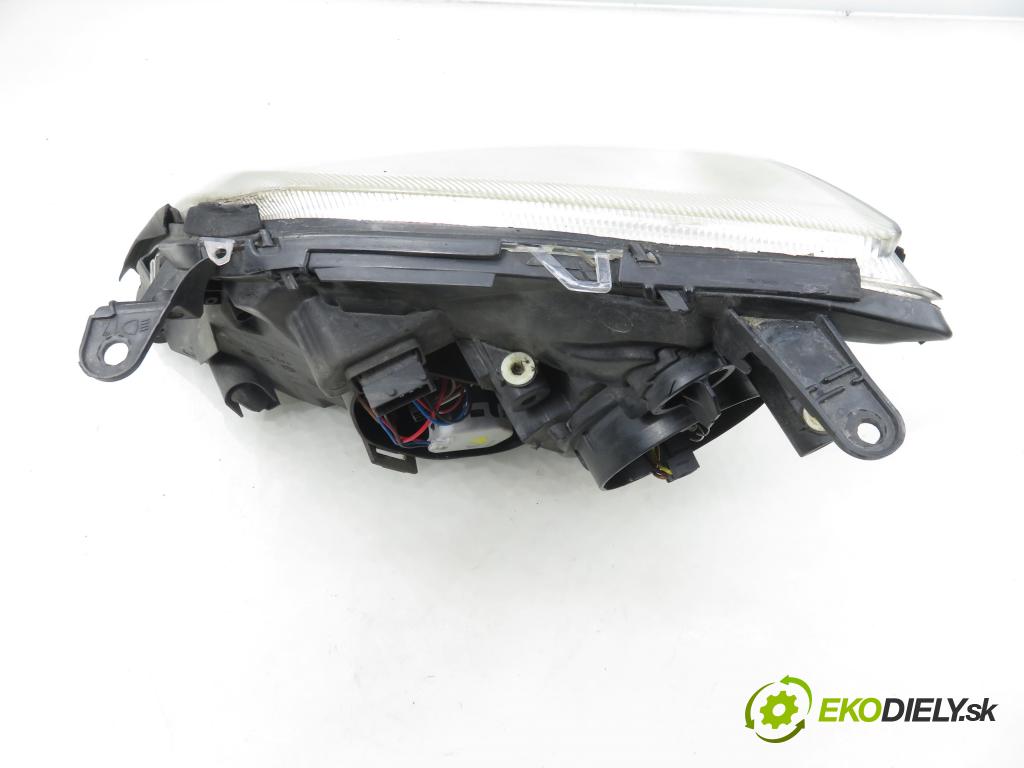 OPEL VECTRA C Kombi (Z02) KOMBI 2004 110,00 1.9 CDTI - Z 19 DTH 1910,00 světlo PP