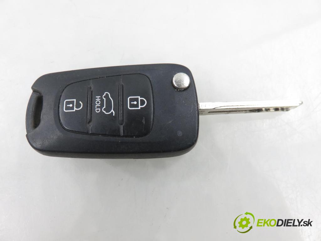 HYUNDAI i20 (PB, PBT) HB 2009 57,00 1.2 - G4LA 1248,00 spinačka / zámky