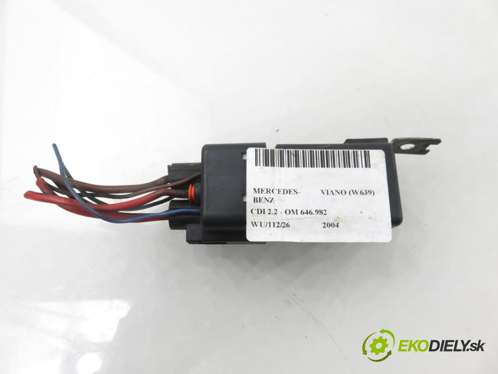 MERCEDES-BENZ VIANO (W639) VAN 2004 110,00 CDI 2.2 150 - OM 646.982 2148,00 Riadiaca jednotka 0025424419 ; 899258000