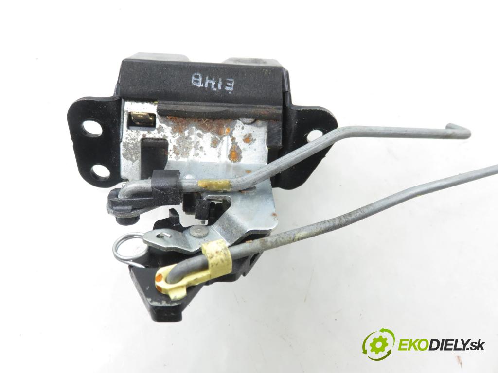 HYUNDAI i20 (PB, PBT) HB 2009 57,00 1.2 - G4LA 1248,00 zámok dverí kufor EL.