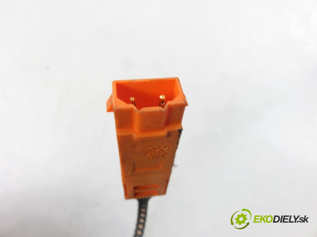 PEUGEOT 607 (9D, 9U) SEDAN 2004 98,00 2.2 HDI - 4HX (DW12TED4/FAP) 2179,00 PÁSKA: air BAG