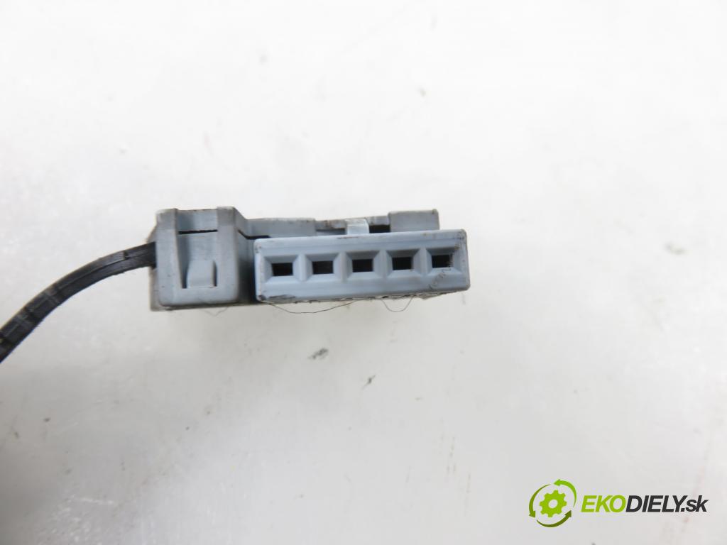 PEUGEOT 607 (9D, 9U) SEDAN 2004 98,00 2.2 HDI - 4HX (DW12TED4/FAP) 2179,00 PÁSKA: air BAG