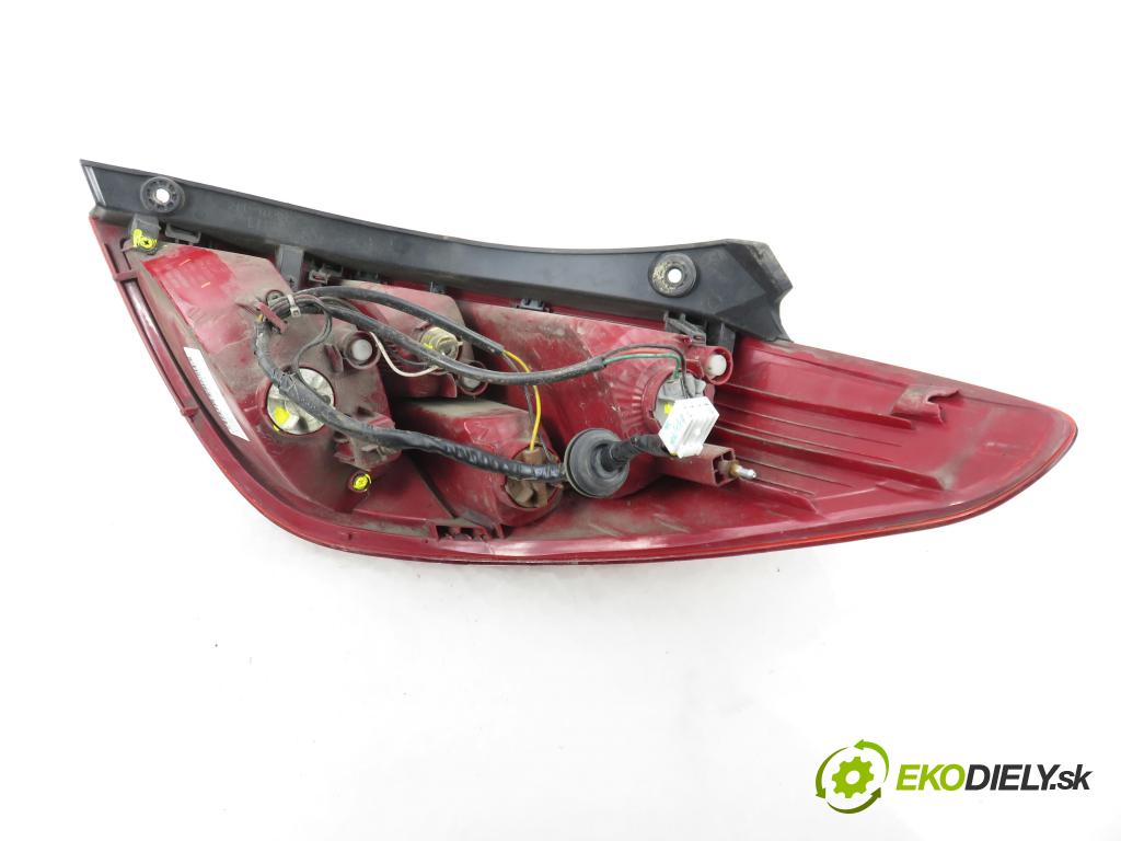 HYUNDAI i20 (PB, PBT) HB 2009 57,00 1.2 - G4LA 1248,00 Svetlo ľavé zadné 924011J000