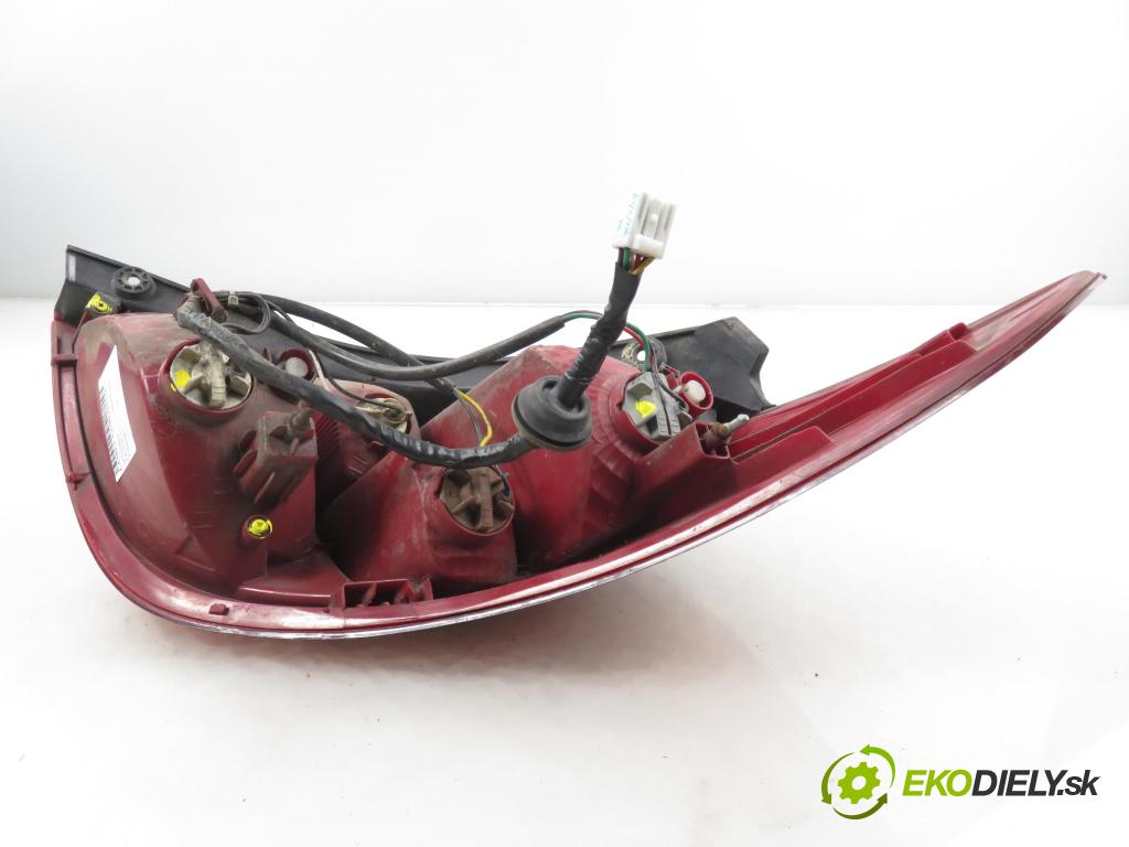 HYUNDAI i20 (PB, PBT) HB 2009 57,00 1.2 - G4LA 1248,00 Svetlo ľavé zadné 924011J000