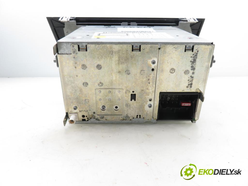 SEAT LEON (1P1) HB 2008 75,00 1.6 - BSE 1595,00 RADIO CD 1P1035186B