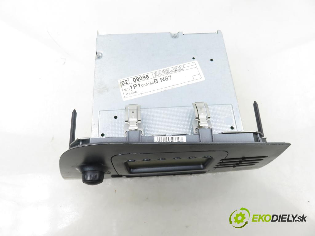 SEAT LEON (1P1) HB 2008 75,00 1.6 - BSE 1595,00 RADIO CD 1P1035186B
