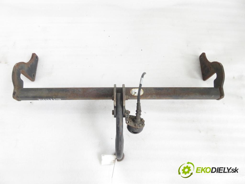 HYUNDAI i40 CW (VF) KOMBI 2012 100,00 1.7 CRDi 136 - D4FD 1685,00 Hák