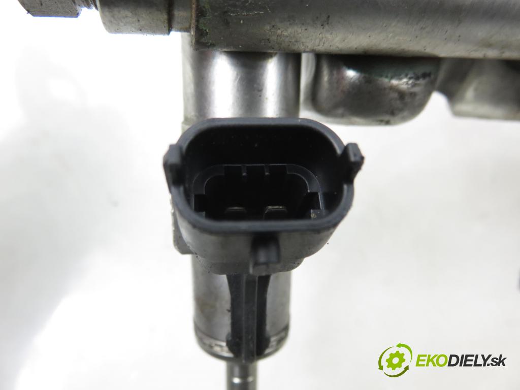 PEUGEOT 508 SW I (8E_) KOMBI 2011 115,00 1.6 THP - 5FV (EP6CDT) 1598,00 lišta vstřikovací V756805180 ; 0261500073 (Vstřikovací lišta)