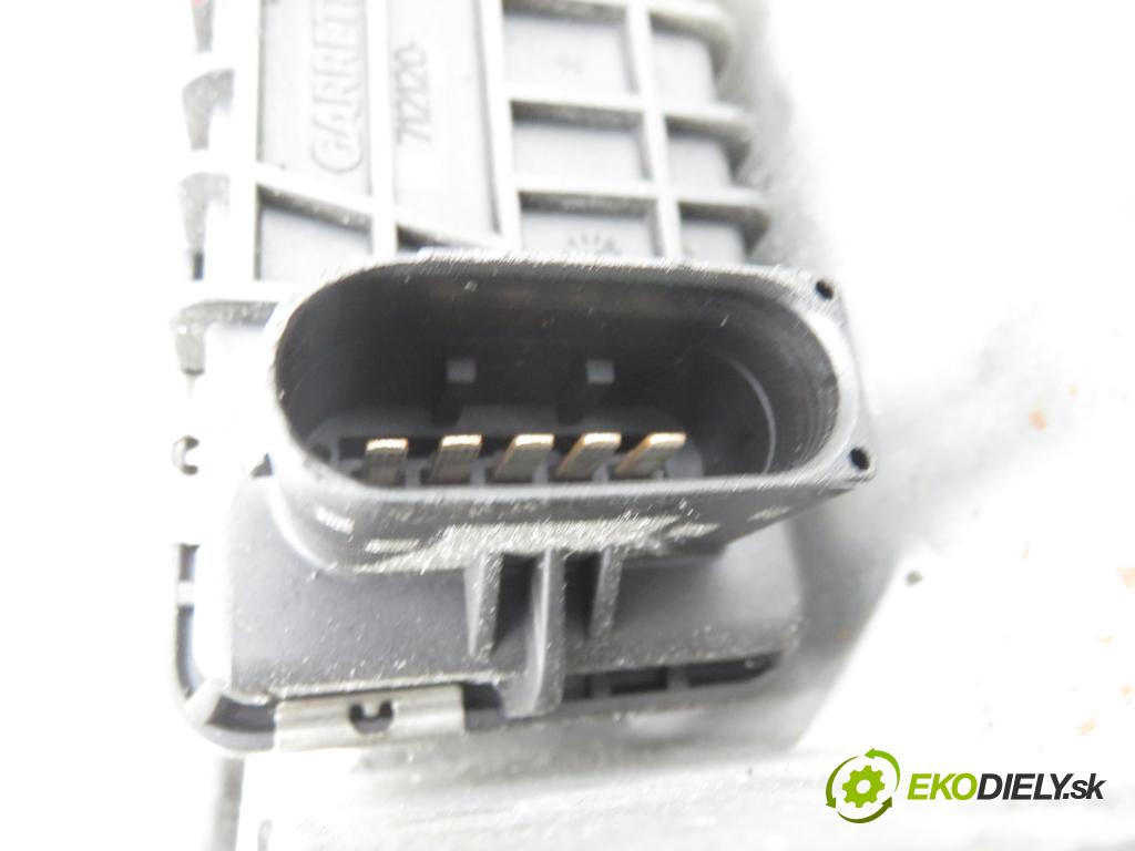 MERCEDES-BENZ KLASA C T-Model (S203) KOMBI 2005 90,00 C 200 CDI (203.207) 122 - OM 646.962 2148,00 RYCHLONABÍJEČKA: 6460900180 ; 712120 ; 6NW008412 (Kompletní turbodmychadlo)