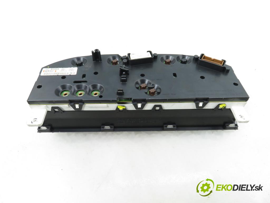 NISSAN ALMERA II Hatchback (N16) HB 2001 85,00 1.8 - QG18DE 1769,00 Prístrojovka elektrický BM562