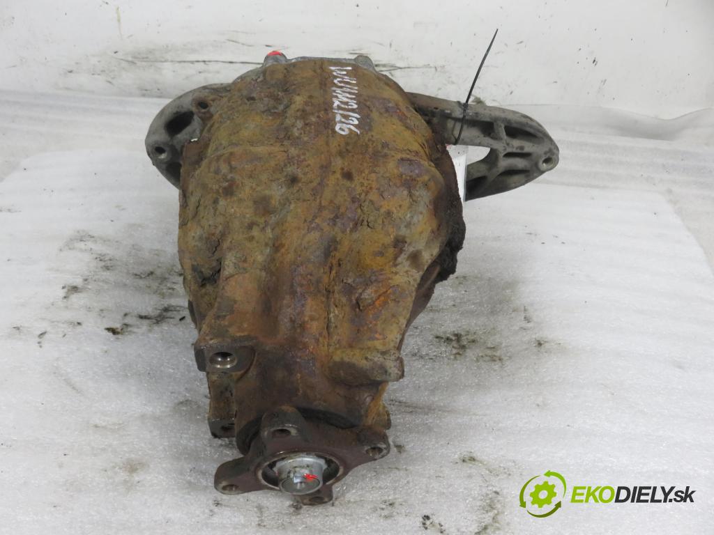 MERCEDES-BENZ VIANO (W639) VAN 2004 110,00 CDI 2.2 150 - OM 646.982 2148,00 ,diferenciál A6393510208 ; 3811