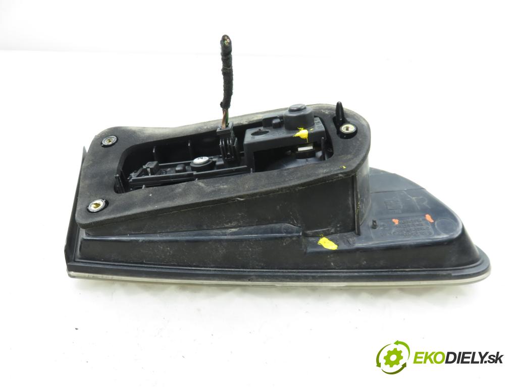 SEAT IBIZA III (6L1) HB 2005 47,00 1.2 12V - AZQ 1198,00 Svetlo pravé zadné kufor 6L6945094F