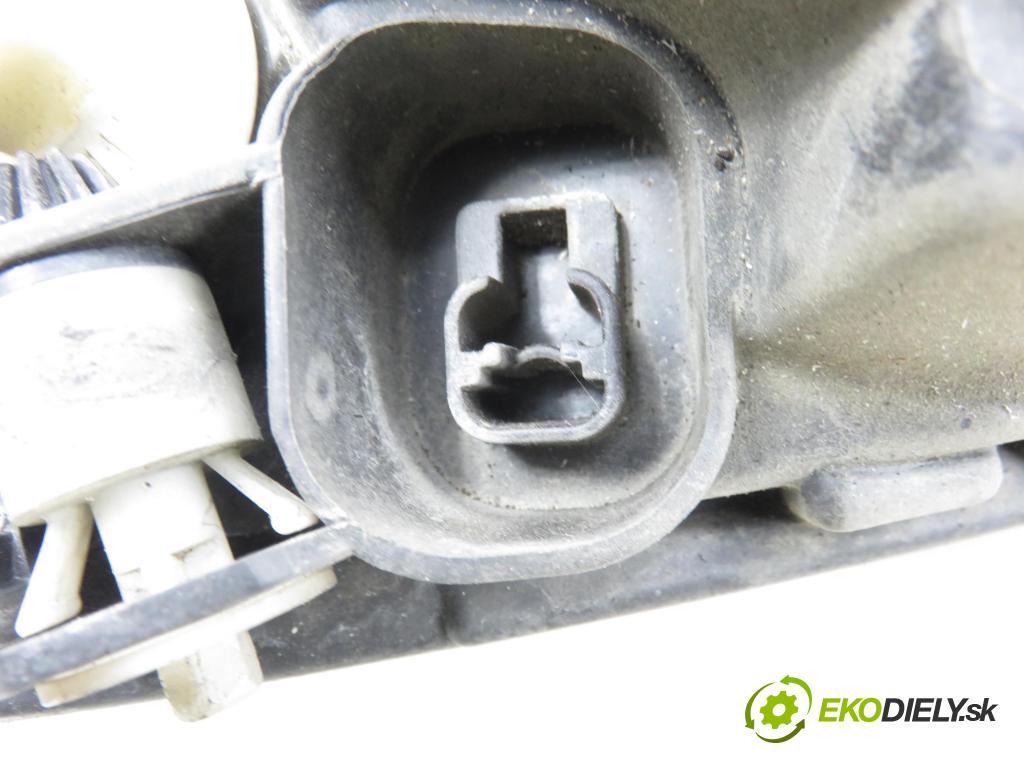 NISSAN ALMERA II Hatchback (N16) HB 2001 85,00 1.8 - QG18DE 1769,00 Svetlo PP 89003330