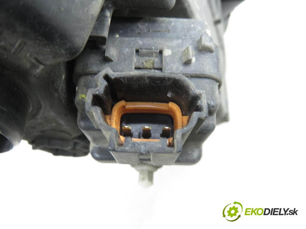 NISSAN ALMERA II Hatchback (N16) HB 2001 85,00 1.8 - QG18DE 1769,00 Svetlo PP 89003330