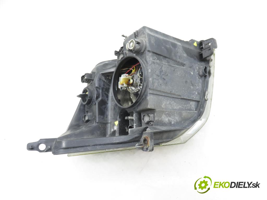 CITROEN C2 (JM_) HB 2006 50,00 1.4 HDi 68 8V - 8HZ 1398,00 Svetlo LP 9680128380