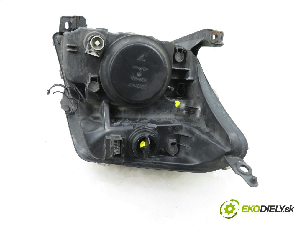 CITROEN C2 (JM_) HB 2006 50,00 1.4 HDi 68 8V - 8HZ 1398,00 Svetlo LP 9680128380