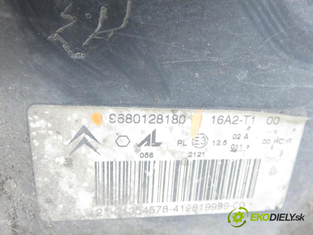 CITROEN C2 (JM_) HB 2006 50,00 1.4 HDi 68 8V - 8HZ 1398,00 světlo PP 9680128180