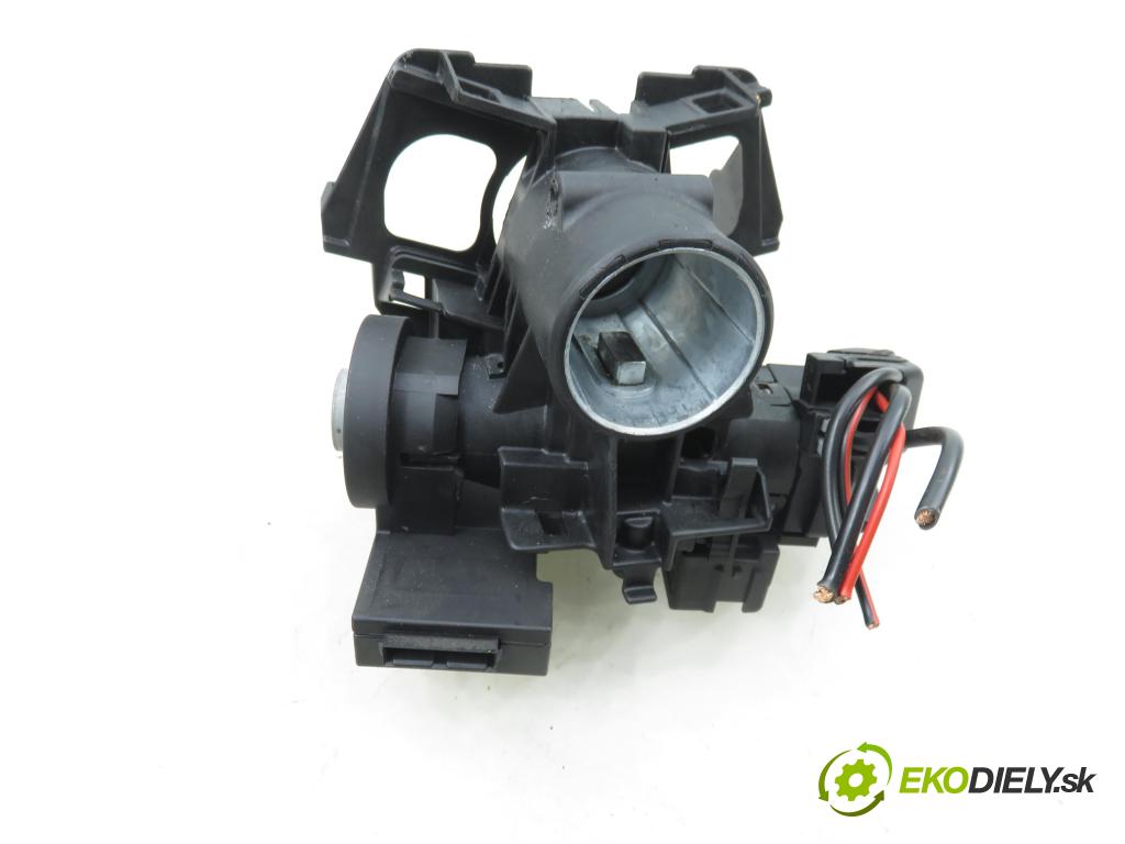 OPEL ASTRA G sedan (T98) SEDAN 2003 55,00 1.2 16V - Z 12 XE 1199,00 spínačka 24445098 (Spínací skříňka)