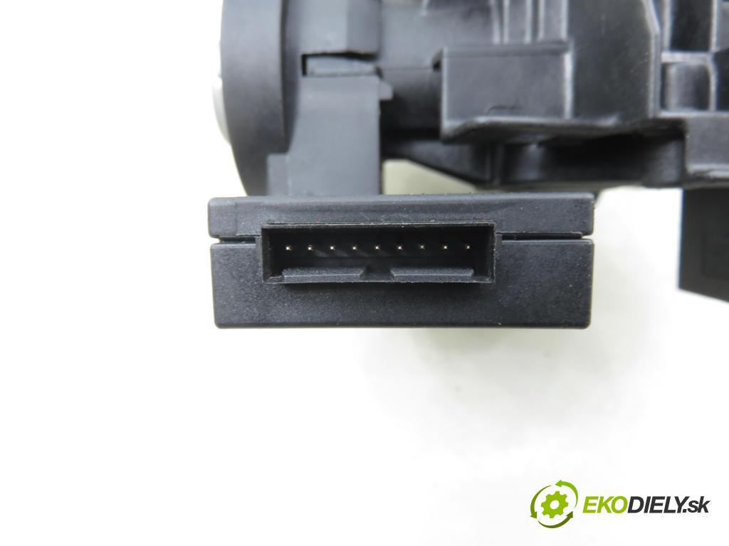 OPEL ASTRA G sedan (T98) SEDAN 2003 55,00 1.2 16V - Z 12 XE 1199,00 spínačka 24445098 (Spínací skříňka)