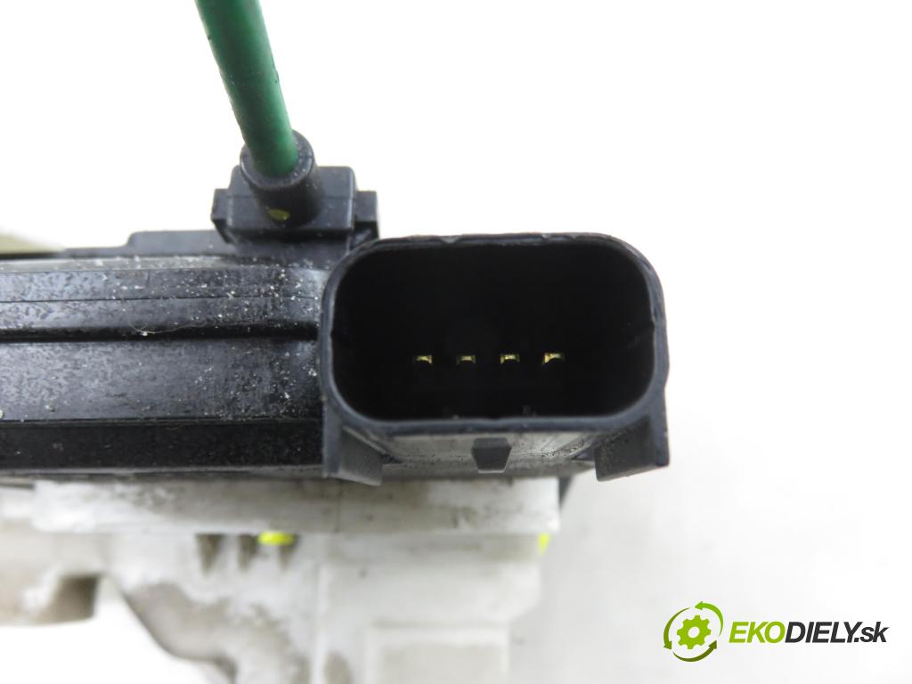 KIA RIO III (UB) HB 2012 55,00 1.1 CRDi - D3FA 1120,00 zámok