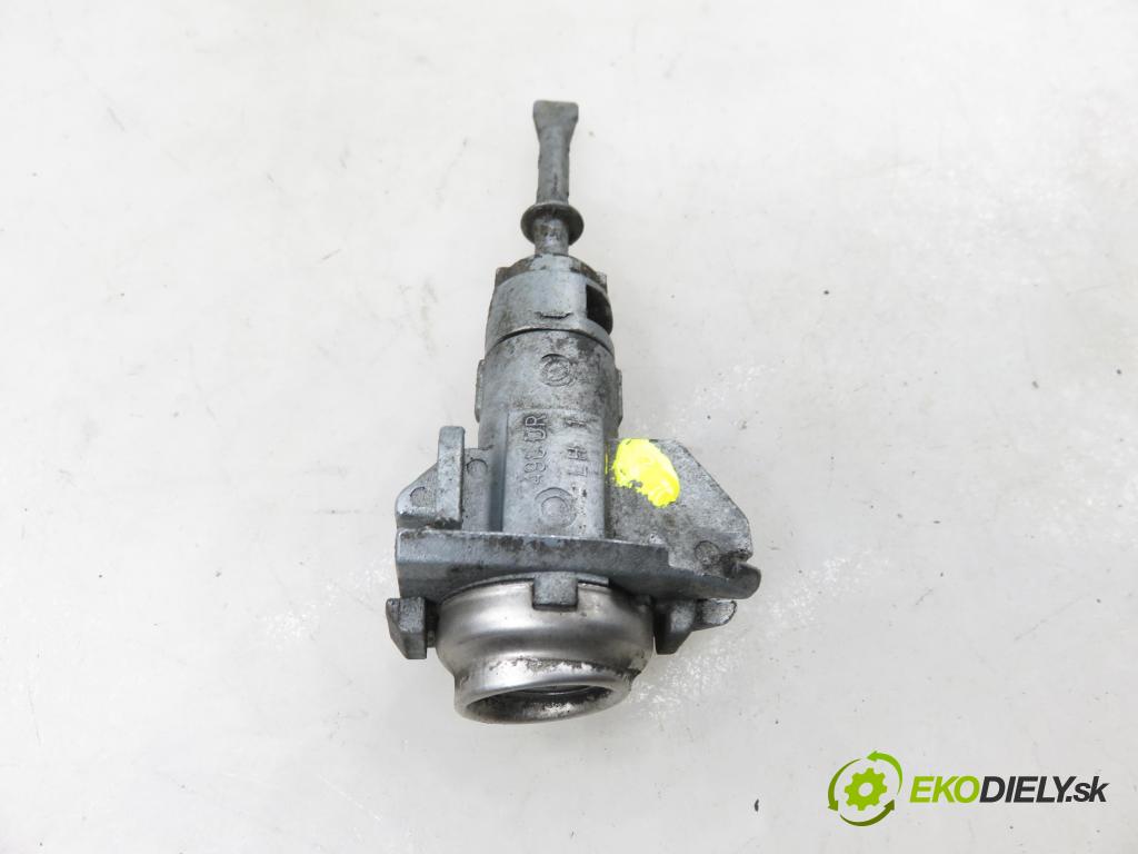 KIA RIO III (UB) HB 2012 55,00 1.1 CRDi - D3FA 1120,00 spinačka / zámky