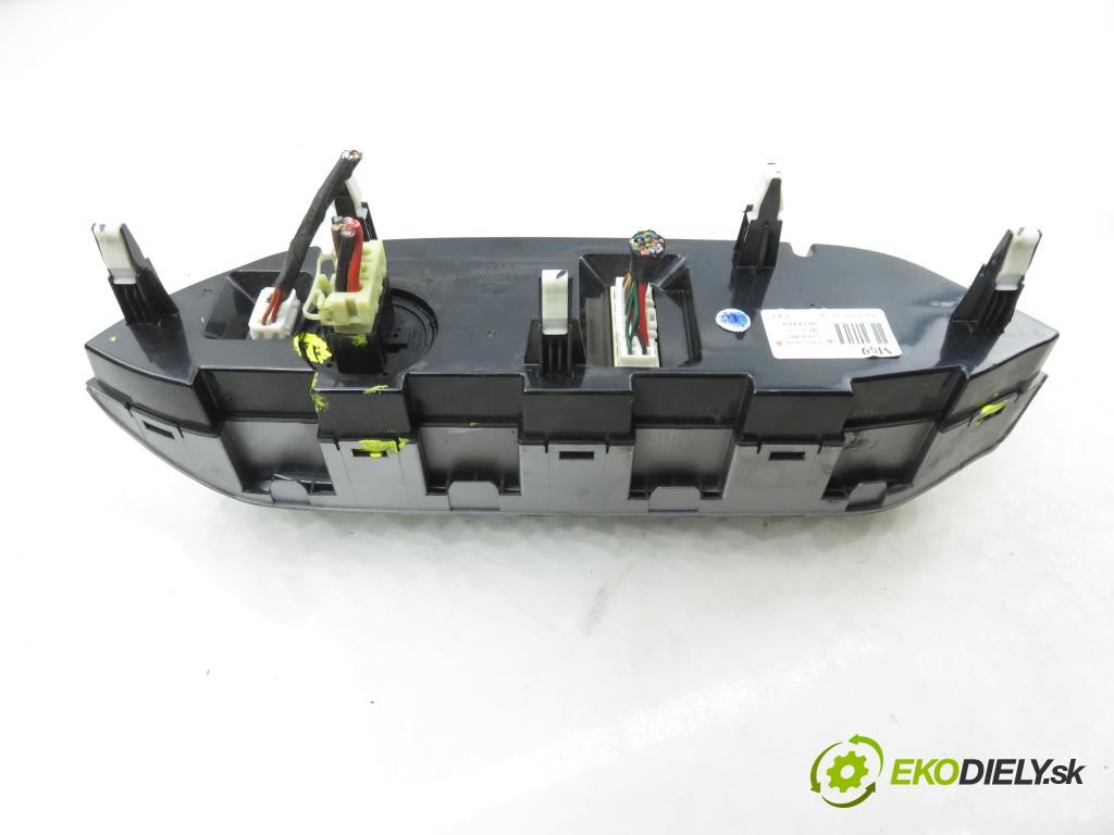 KIA RIO III (UB) HB 2012 55,00 1.1 CRDi - D3FA 1120,00 Panel kúrenia KLIMATRONIK 972501W090