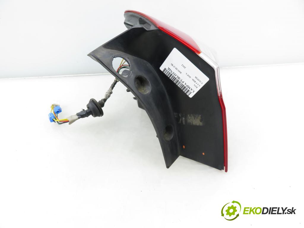 KIA RIO III (UB) HB 2012 55,00 1.1 CRDi - D3FA 1120,00 světlo pravé zadní 924021W2R