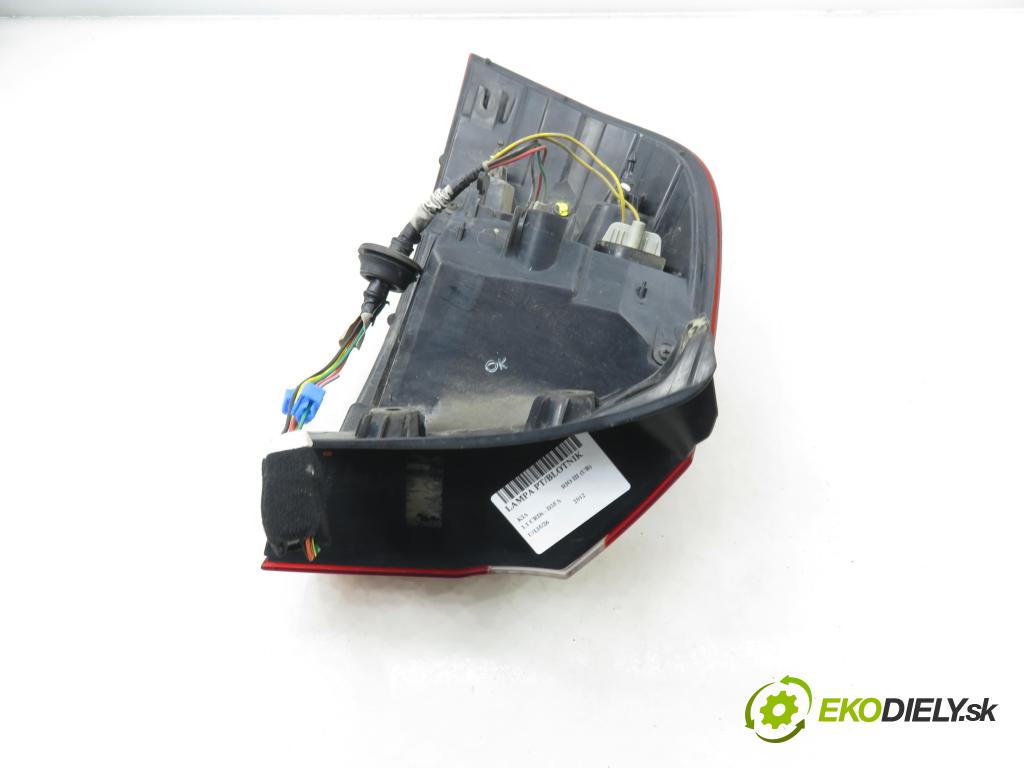 KIA RIO III (UB) HB 2012 55,00 1.1 CRDi - D3FA 1120,00 světlo pravé zadní 924021W2R
