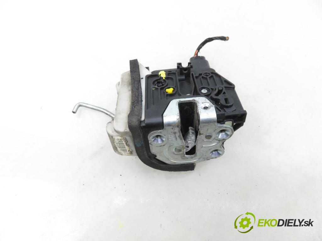 KIA RIO III (UB) HB 2012 55,00 1.1 CRDi - D3FA 1120,00 zámok