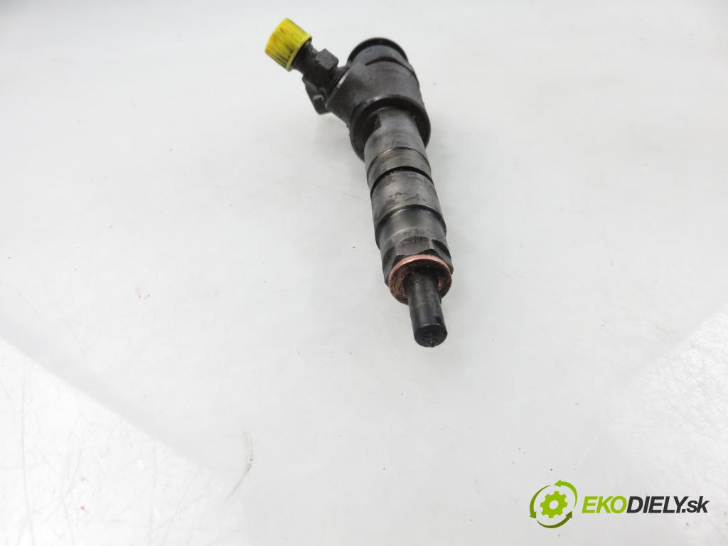 PEUGEOT 308 SW II KOMBI 2015 73,00 1.6 BlueHDi 100 - BHY (DV6FD) 1560,00 vstřikovač 0445110566 (Vstřikovač paliva)