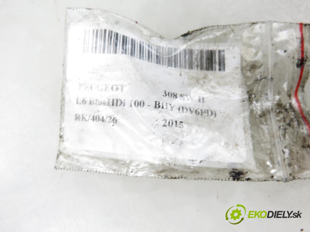 PEUGEOT 308 SW II KOMBI 2015 73,00 1.6 BlueHDi 100 - BHY (DV6FD) 1560,00 vstrekovač 0445110566 (Vstrekovač paliva)