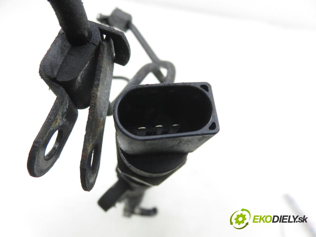 MERCEDES-BENZ KLASA C T-Model (S203) KOMBI 2005 90,00 C 200 CDI (203.207) 122 - OM 646.962 2148,00 Lišta vstrekovacia 0445214038 ; 6110700395 ; 6110780449 (Vstrekovacia lišta)