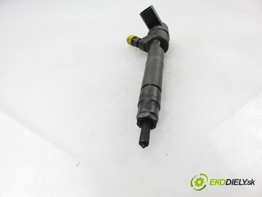 MERCEDES-BENZ KLASA C T-Model (S203) KOMBI 2005 90,00 C 200 CDI (203.207) 122 - OM 646.962 2148,00 vstřikovač 0445110177 ; 6480700287 (Vstřikovač paliva)