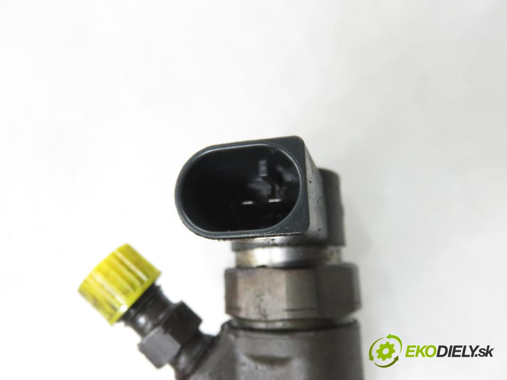 MERCEDES-BENZ KLASA C T-Model (S203) KOMBI 2005 90,00 C 200 CDI (203.207) 122 - OM 646.962 2148,00 vstřikovač 0445110177 ; 6480700287 (Vstřikovač paliva)