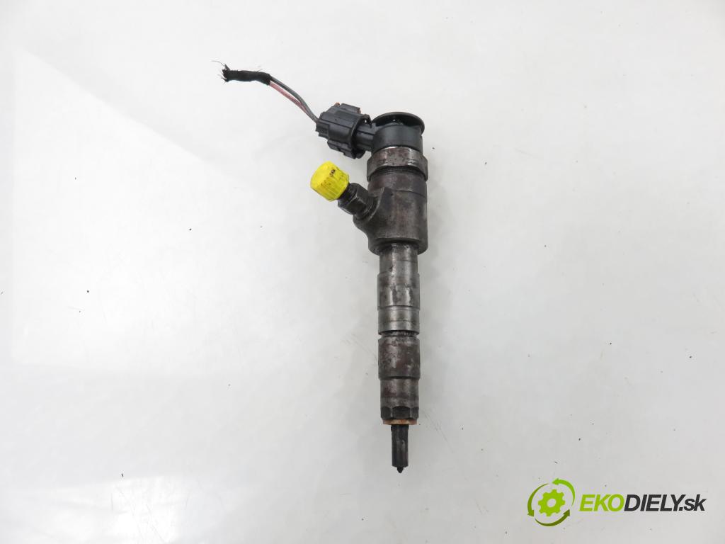 PEUGEOT 308 SW II KOMBI 2015 73,00 1.6 BlueHDi 100 - BHY (DV6FD) 1560,00 vstřikovač 0445110566 (Vstřikovač paliva)