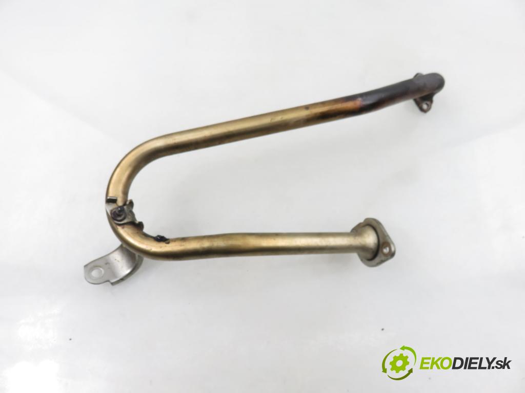 VW PASSAT B6 (3C2) SEDAN 2005 110,00 2.0 FSI - BLR 1984,00 rúrka EGR 06F131521N