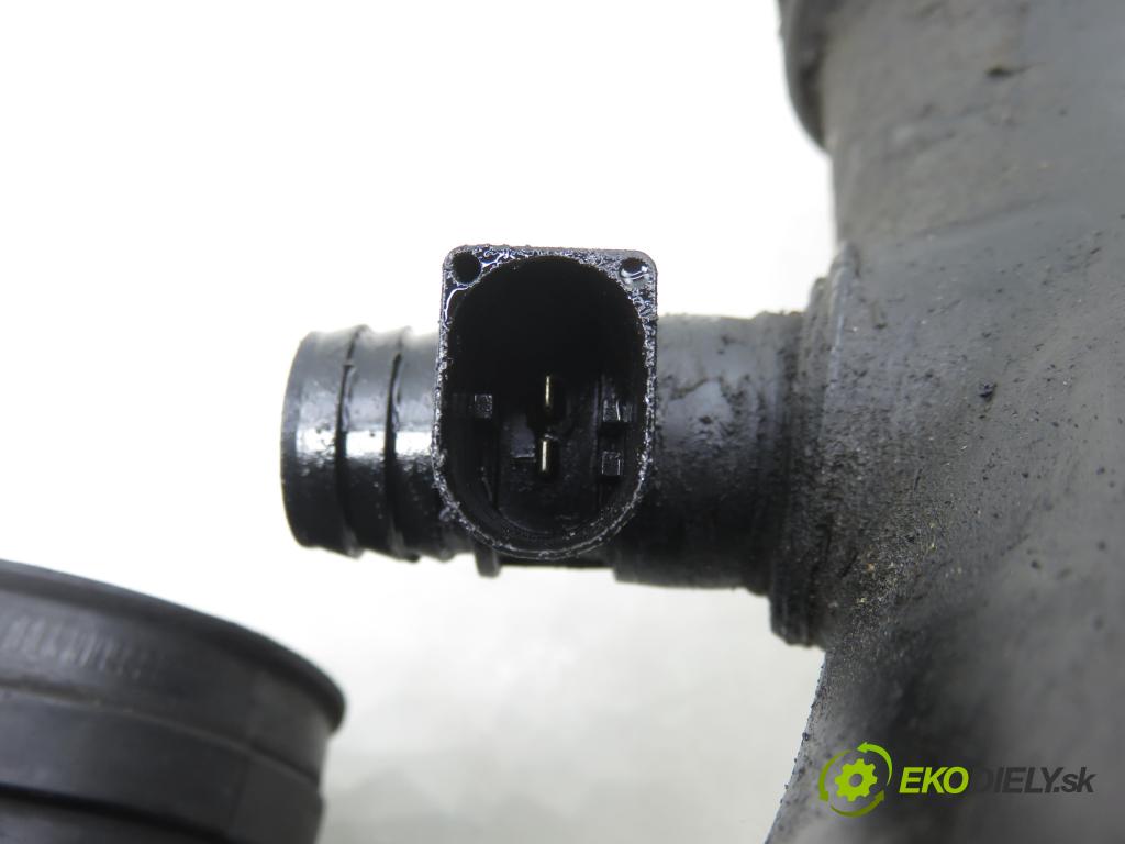 MERCEDES-BENZ KLASA C T-Model (S203) KOMBI 2005 90,00 C 200 CDI (203.207) 122 - OM 646.962 2148,00 Rúra prívodu vzduchu 6460940297