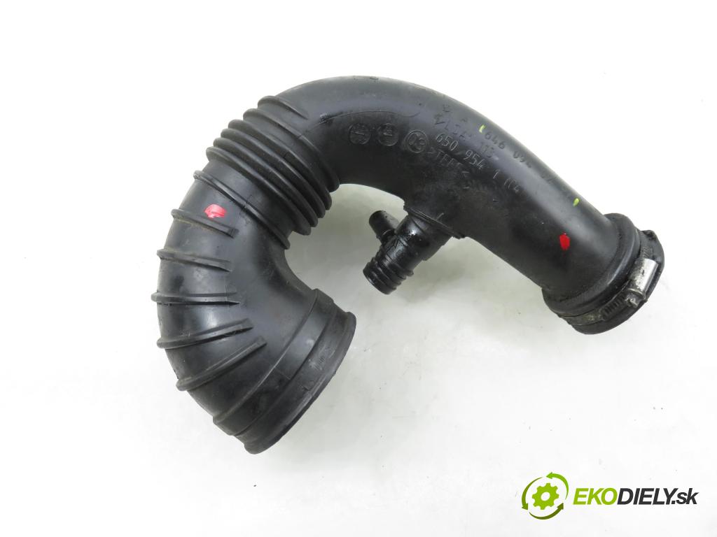 MERCEDES-BENZ KLASA C T-Model (S203) KOMBI 2005 90,00 C 200 CDI (203.207) 122 - OM 646.962 2148,00 Rúra prívodu vzduchu 6460940297