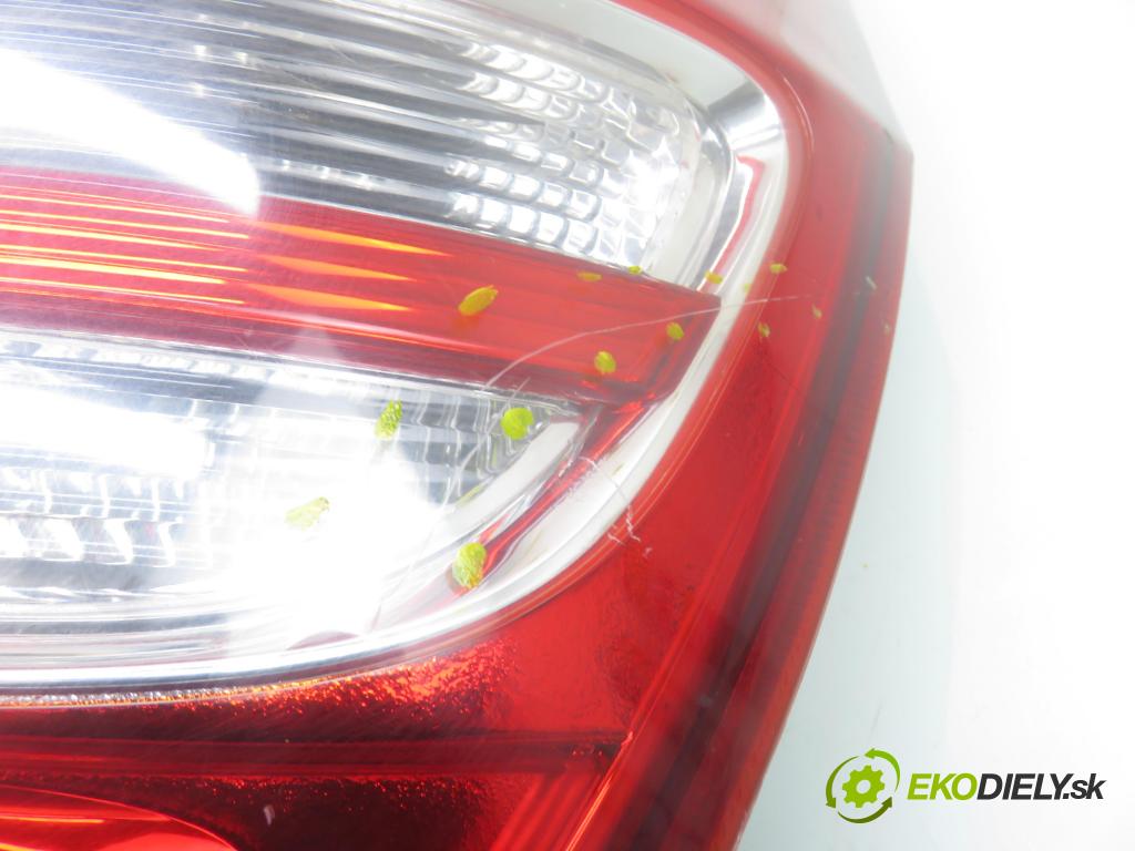 HYUNDAI i30 (FD) HB 2008 85,00 1.6 CRDi - D4FB 1582,00 Svetlo pravé zadné 924022L0