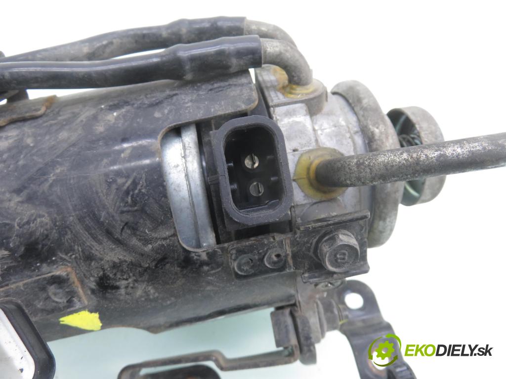 KIA RIO III (UB) HB 2012 55,00 1.1 CRDi - D3FA 1120,00 Obal filtra paliva  (Obal palivového filtra)