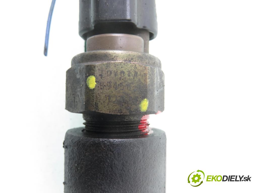 TOYOTA AVENSIS VERSO (_M2_) MINIVAN 2003 85,00 2.0 D (CLM20_) - 1CD-FTV 1995,00 lišta vstřikovací 8945812020 (Vstřikovací lišta)