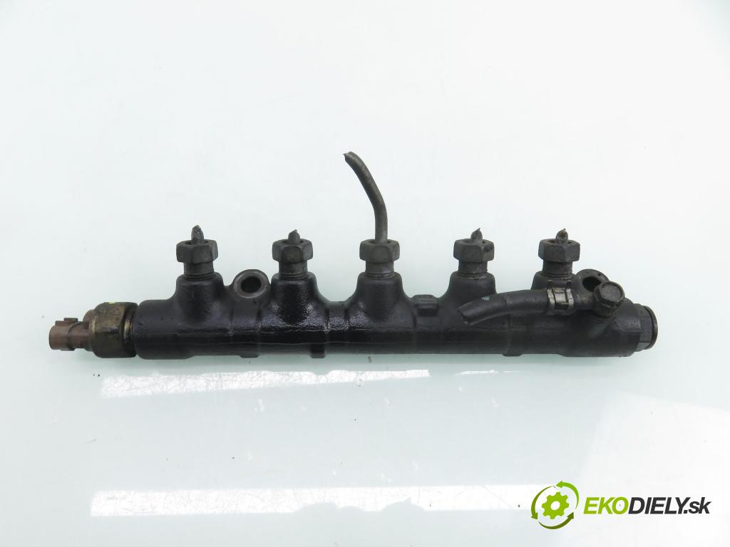 TOYOTA AVENSIS VERSO (_M2_) MINIVAN 2003 85,00 2.0 D (CLM20_) - 1CD-FTV 1995,00 lišta vstřikovací 8945812020 (Vstřikovací lišta)