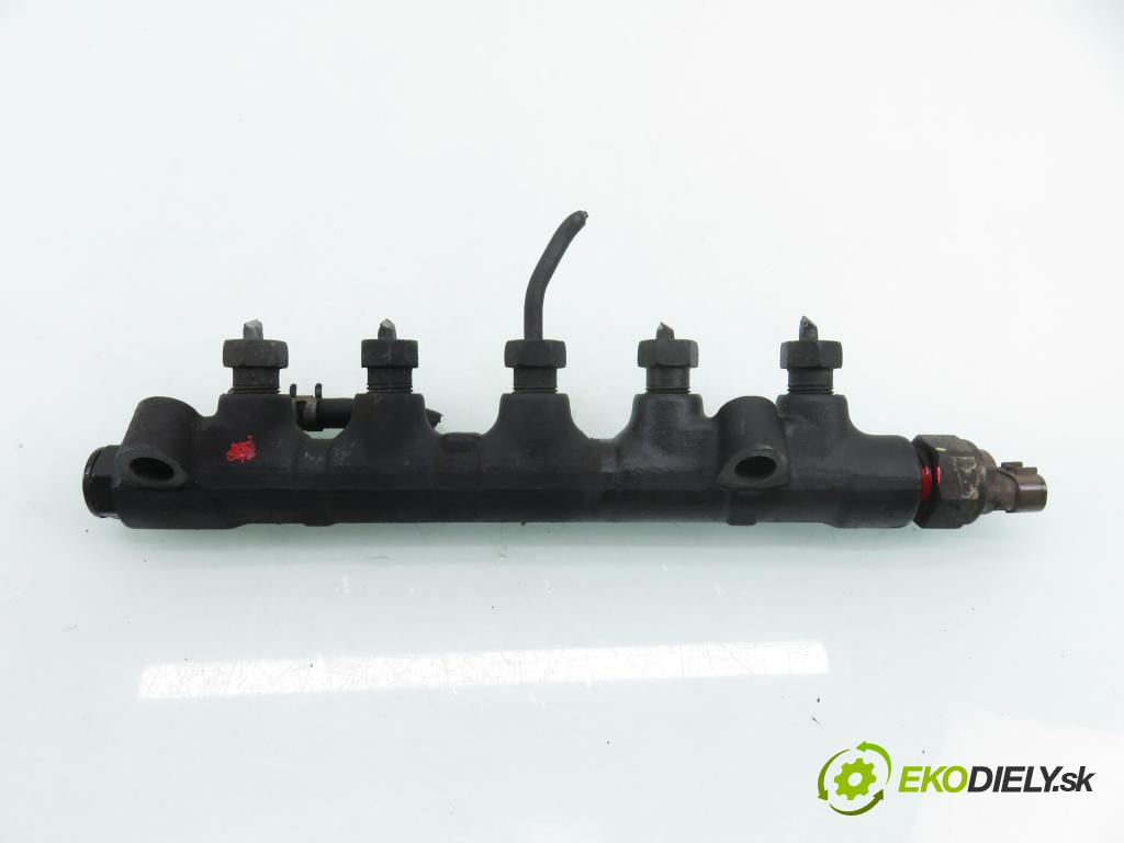 TOYOTA AVENSIS VERSO (_M2_) MINIVAN 2003 85,00 2.0 D (CLM20_) - 1CD-FTV 1995,00 lišta vstřikovací 8945812020 (Vstřikovací lišta)