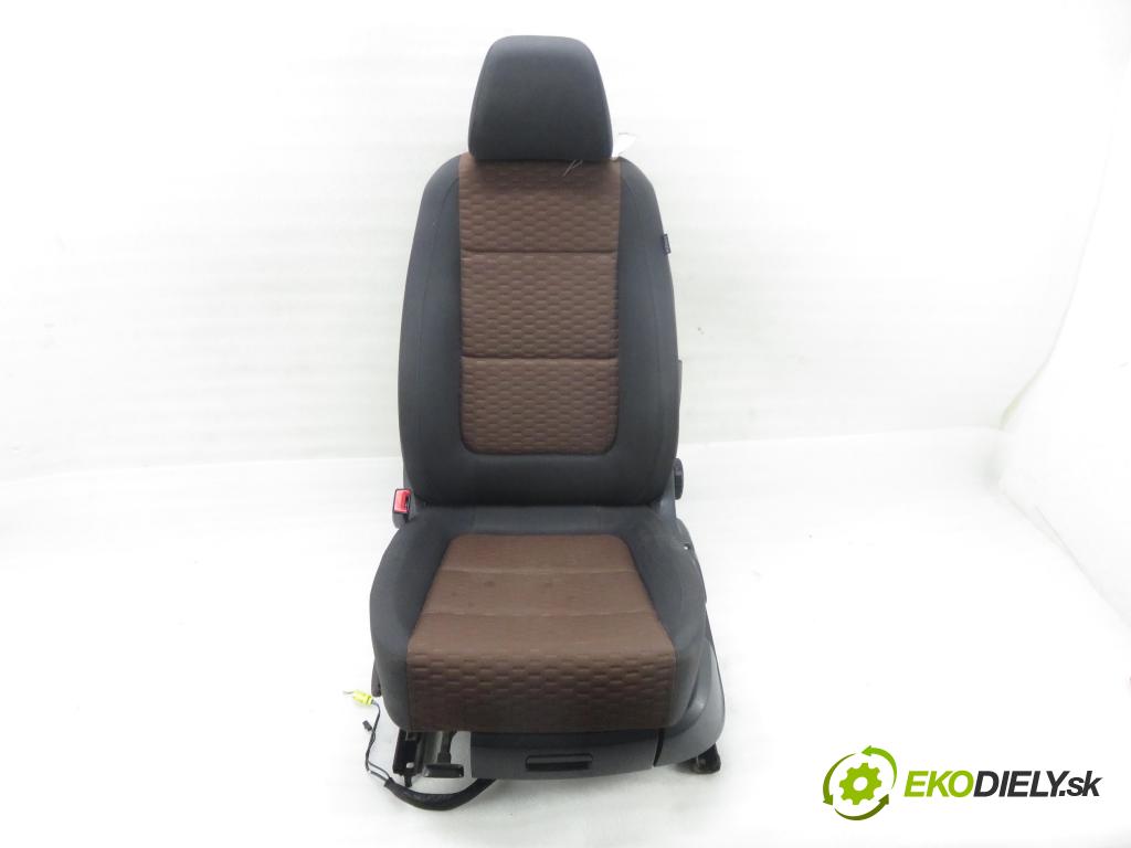 VW TIGUAN (5N_) SUV 2008 103,00 2.0 TDI 4motion - CBAB 1968,00 Sedadlo šoféri