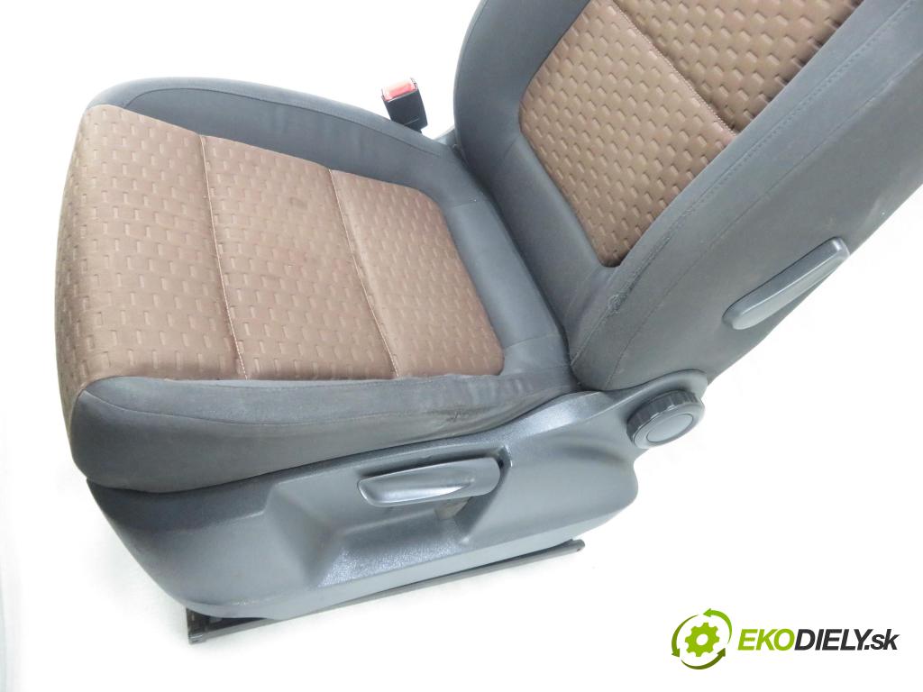 VW TIGUAN (5N_) SUV 2008 103,00 2.0 TDI 4motion - CBAB 1968,00 Sedadlo šoféri