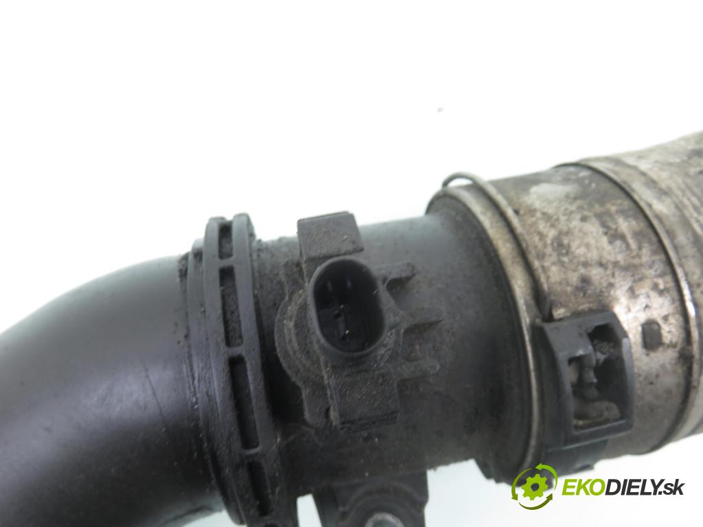 MERCEDES-BENZ SPRINTER 3,5-t Skrzynia (906) FURGON 2011 95,00 313 CDI (906.631, 906.633, 906.635, 906.637) - OM  2143,00 Rúra intercoolera turba 6510903842 ; 9065281582