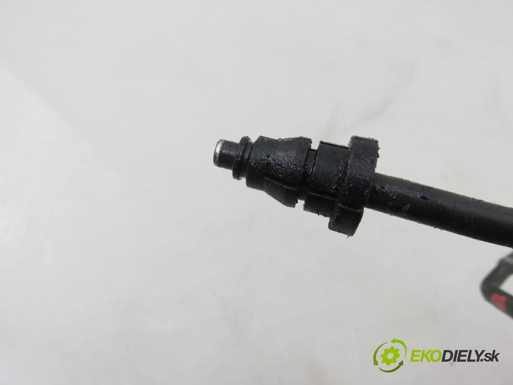 FORD TRANSIT Furgon (FA_ _) FURGON 2011 92,00 2.2 TDCi - CYFB 2198,00 rúrka vypínacieho ložiska CC117K592AD